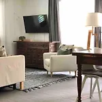 Terrace With View-Cozy Retreat-Free Parking Tatil Evi
