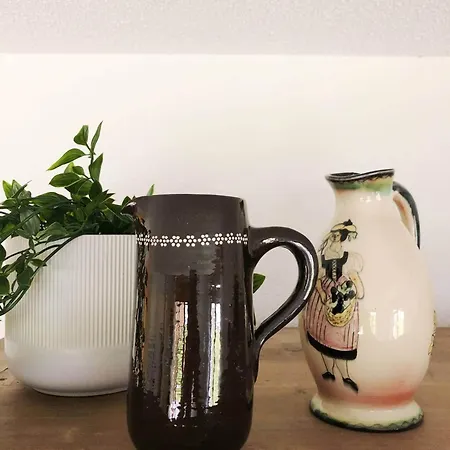 度假居 Modern Comfy Queen Bed Fast Wifi