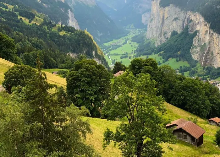 בית נופש Terrace With View-Cozy Retreat-Free Parking *