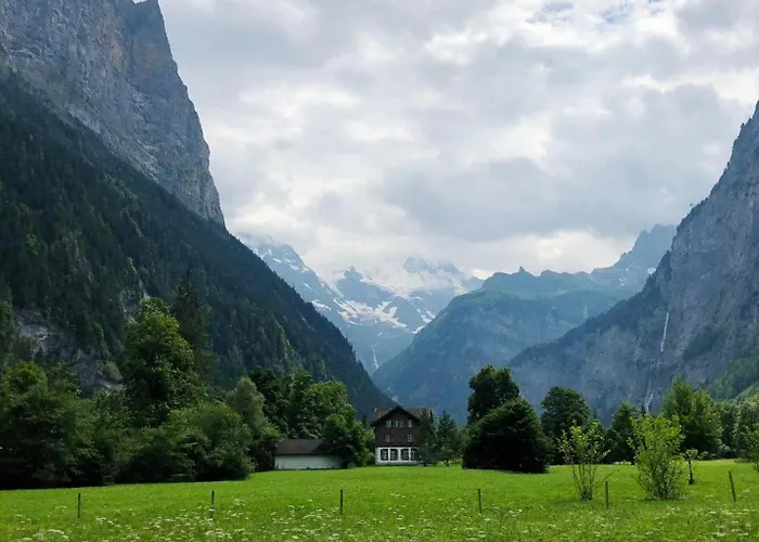 Terrace With View-Cozy Retreat-Free Parking Lauterbrunnen